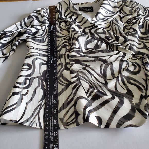EUC Alex Evenings Shimmer Print Tie-Waist Wrap Blouse Sheer 3/4 Sleeve Sz LP - Picture 8 of 11